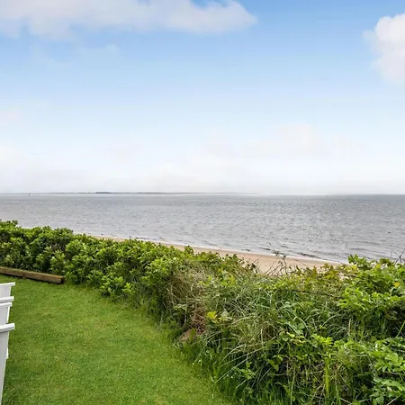 Gorgeous Home In Esbjerg V With House Sea View Esbjerg